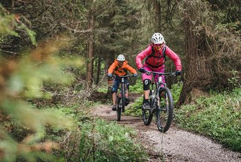 Mountainbike in den Dolomiten